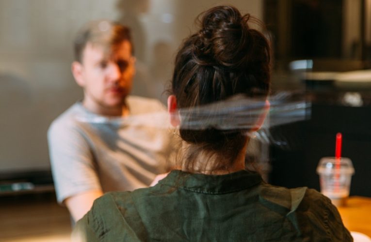 St Petersburg: 3 WAYS TO TELL IF SOMEONE CARES FOR YOU