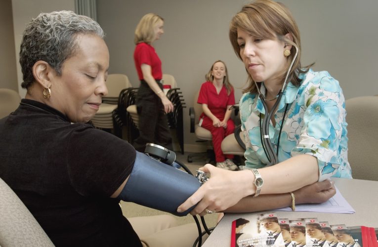 How to Lower Blood Pressure at Home Without Medicine in St Petersburg